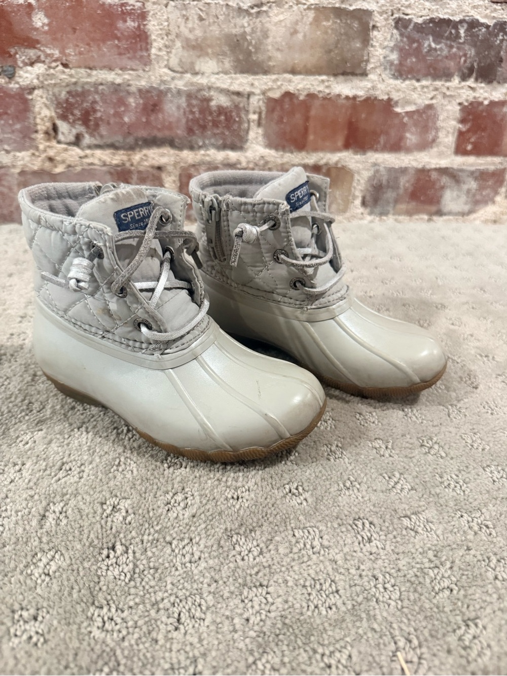 Sperry Kids Light Gray Quilted Duck Boots with Brown Soles